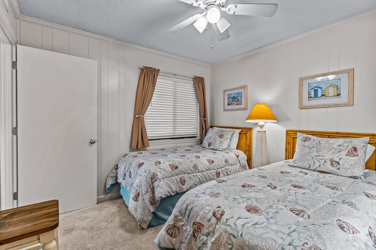 Ocean Isle Retreat Apartment Ocean Isle Beach Exterior photo